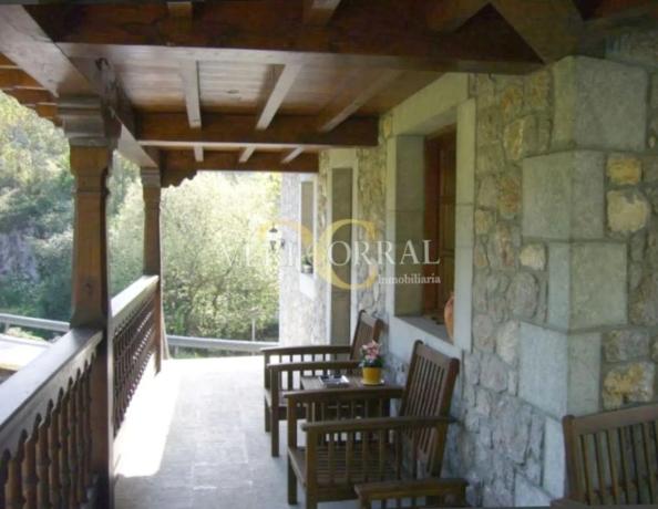 Casa independiente en Corao - Cuevas del Mar