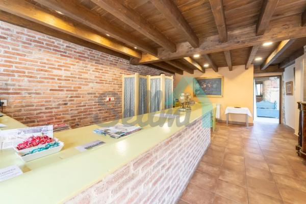 Casa independiente en calle Mestas de Con