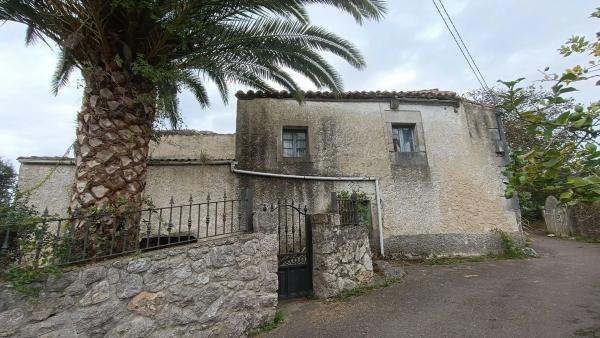 Casa de pueblo en de Arriba celorio s/n