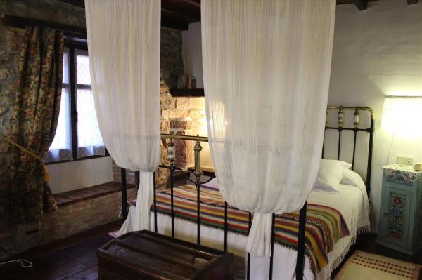 Casa independiente en Lugar Alevia