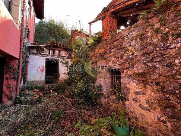 Casa independiente en carretera Ribadesella - Canero