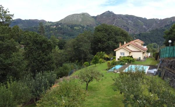 Casa independiente en Caxidi