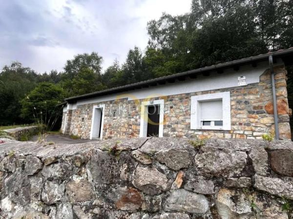 Casa independiente en Vía