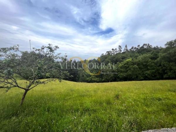 Casa independiente en Vía