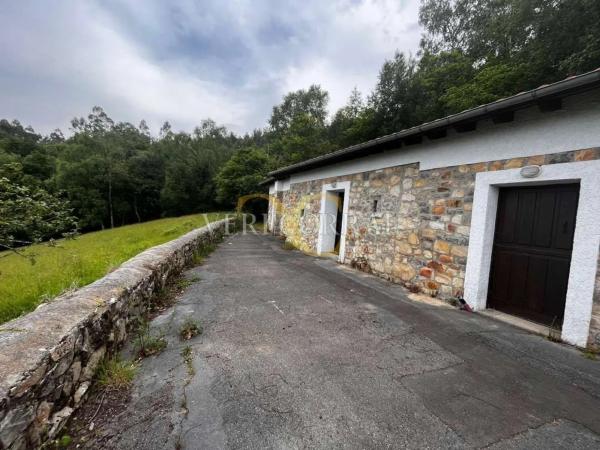 Casa independiente en Vía