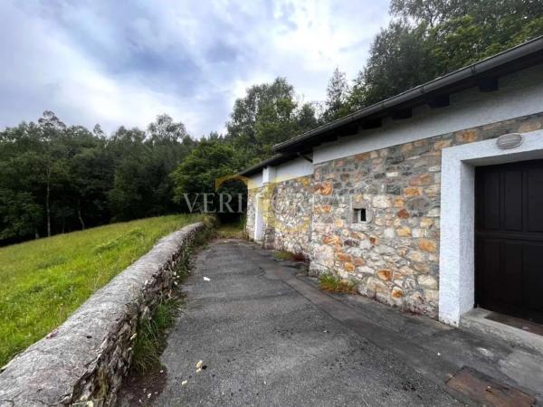 Casa independiente en Vía