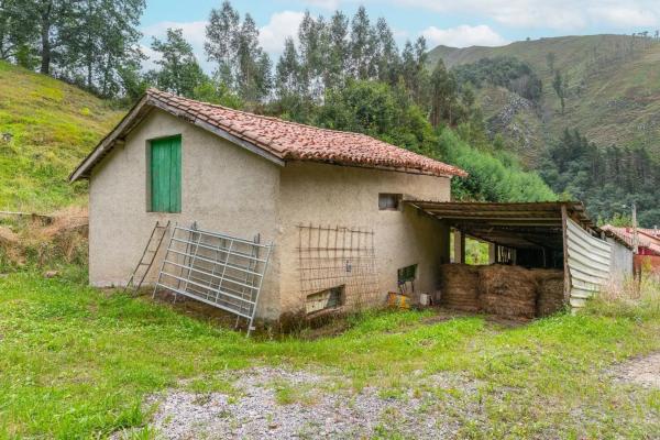 Casa independiente en Infiesto - Riofabar