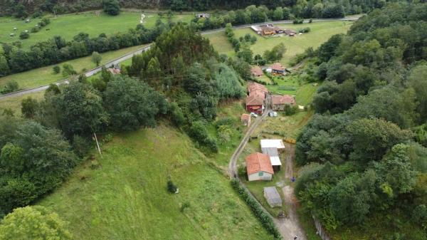 Casa independiente en Infiesto - Riofabar