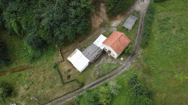 Casa independiente en Infiesto - Riofabar