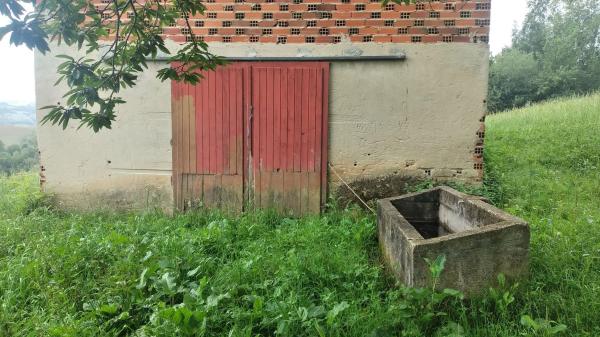 Finca rústica en carretera el pedroso s/n