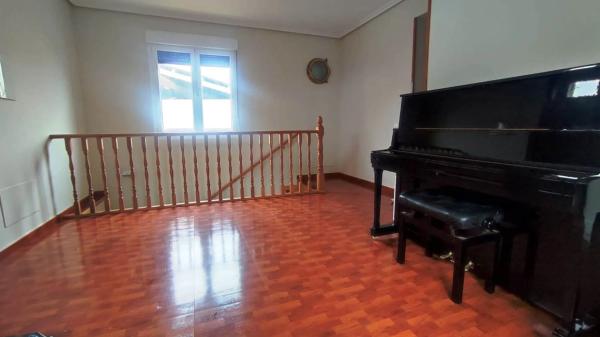 Casa independiente en Lugar Posada