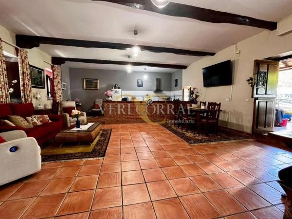 Casa independiente en N-634