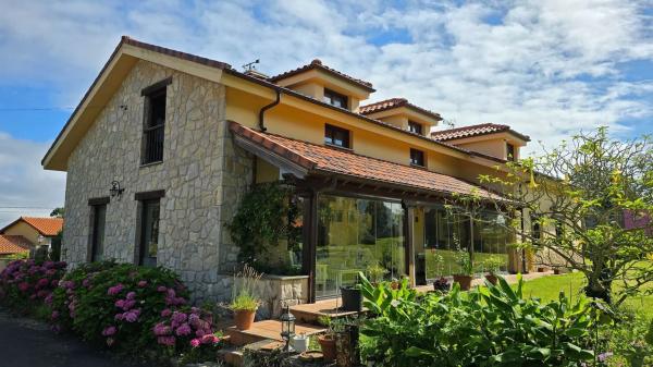 Casa independiente en Lugar Belmonte, 12