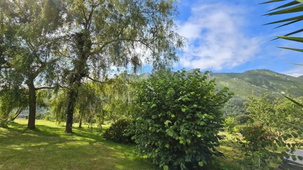 Casa independiente en Lugar Belmonte, 12