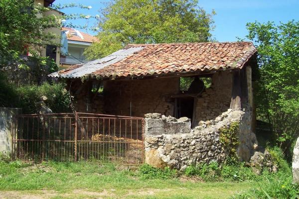 Casa independiente en cardes s/n