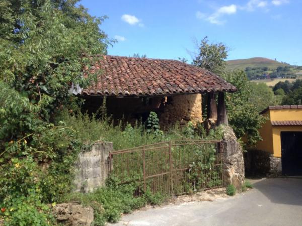 Casa independiente en cardes s/n