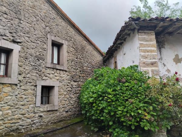 Casa independiente en Lugar Buelles