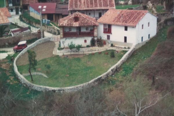 Casa independiente en Lugar Buelles