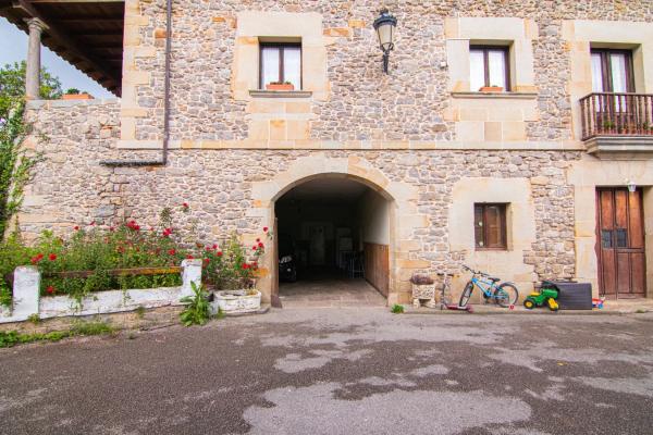 Casa independiente en Bueño, 18 ------a