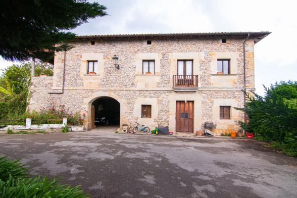 Casa independiente en Bueño, 18 ------a