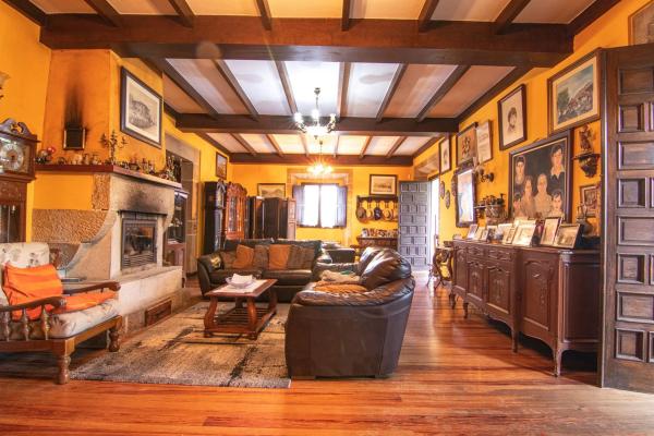 Casa independiente en Bueño, 18 ------a