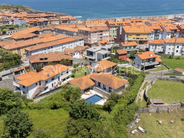 Casa independiente en calle la Guía, 14