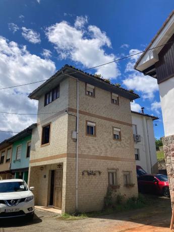 Casa de pueblo en La Piñera s/n