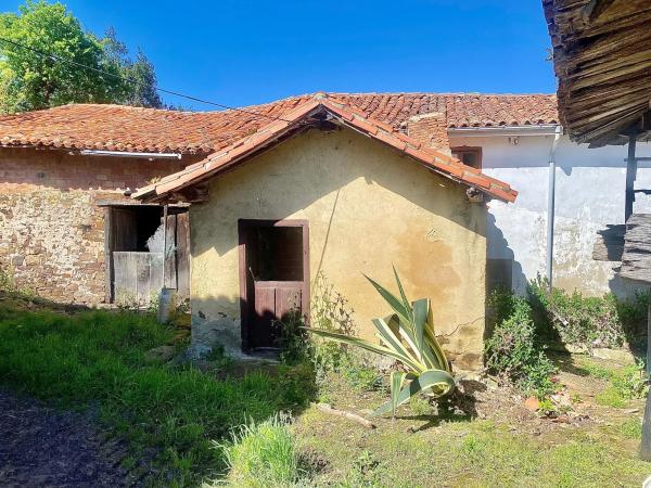 Casa de pueblo en La Venta Pernús
