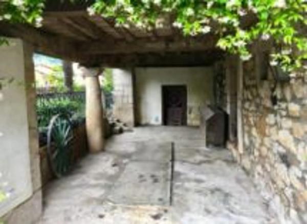 Casa independiente en calle Rozas s/n