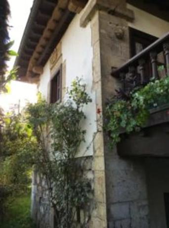 Casa independiente en calle Rozas s/n