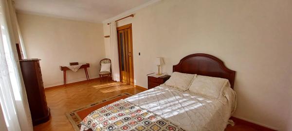 Casa independiente en Lugar Pintueles, 64