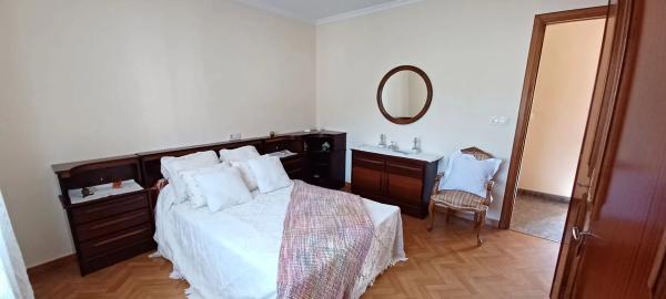 Casa independiente en Lugar Pintueles, 64