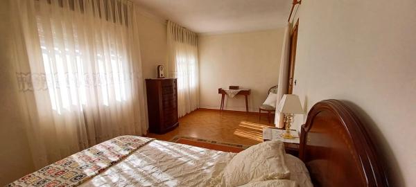 Casa independiente en Lugar Pintueles, 64