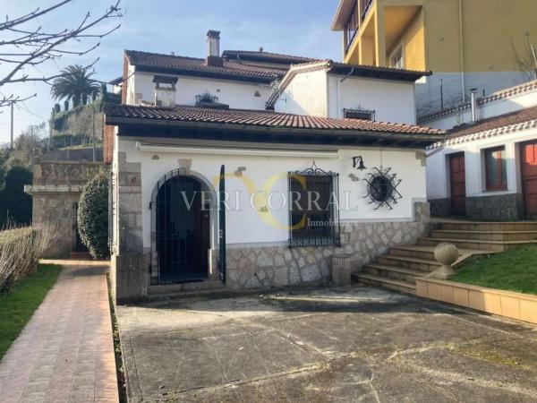 Casa independiente en Barrio San Roque