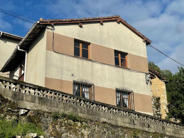 Casa de pueblo en Lugar Bobia de Arriba, 64 a