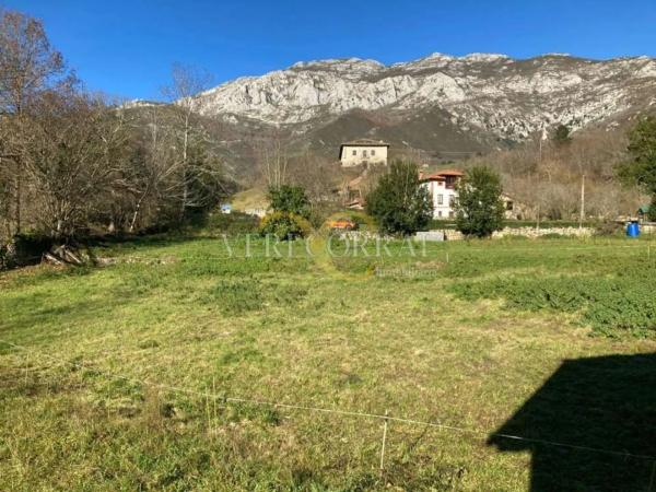 Casa independiente en Barrio Besnes