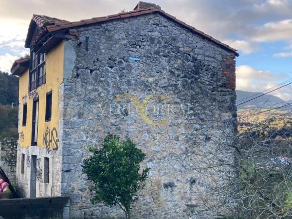 Casa independiente en carretera León - Unquera