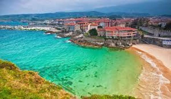 Casa independiente en calle Celorio, 18 D