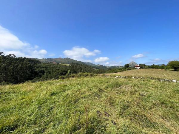 Casa de pueblo en Lugar la Granda, 6 a