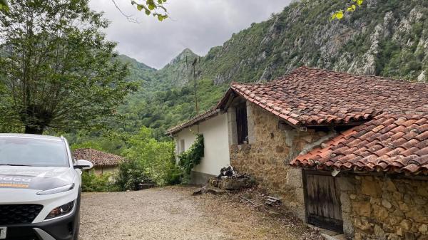 Casa independiente en Santoveña