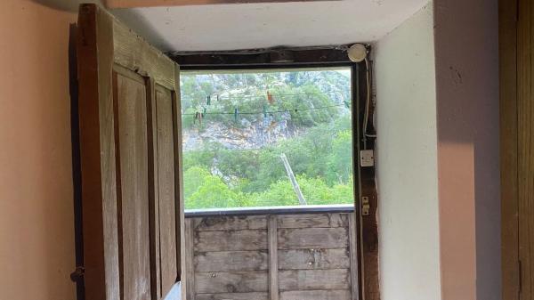 Casa independiente en Santoveña