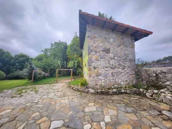 Casa independiente en Póo