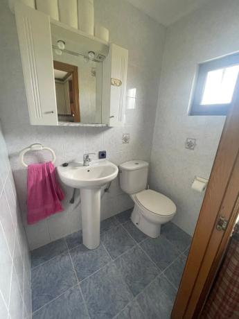 Casa independiente en Lugar Cuadroveña, 46