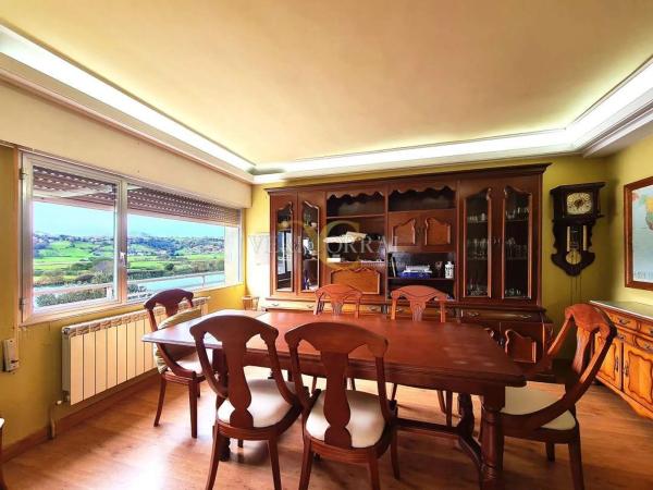 Casa independiente en calle de Palacio Valdés