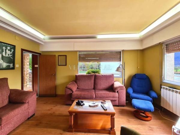 Casa independiente en calle de Palacio Valdés