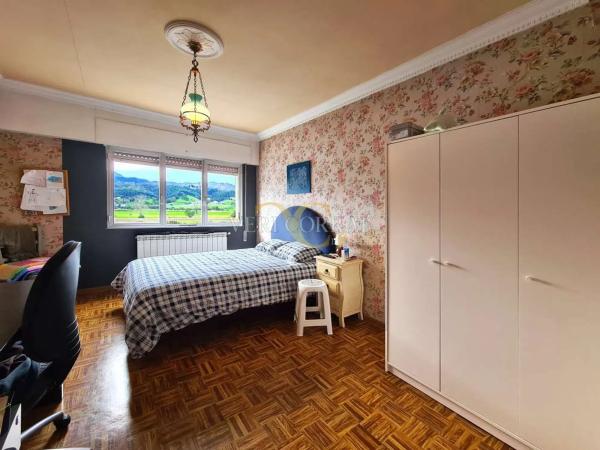 Casa independiente en calle de Palacio Valdés