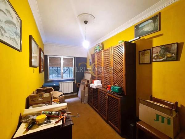 Casa independiente en calle de Palacio Valdés