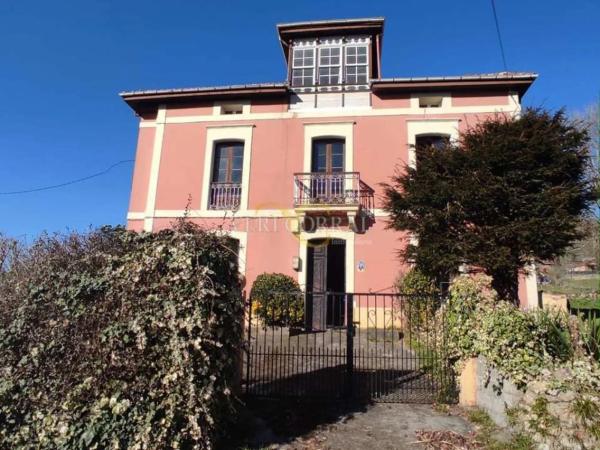 Casa independiente en carretera de Robledo y Cereceda