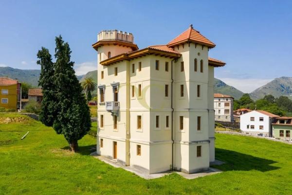 Casa independiente en calle Porrua