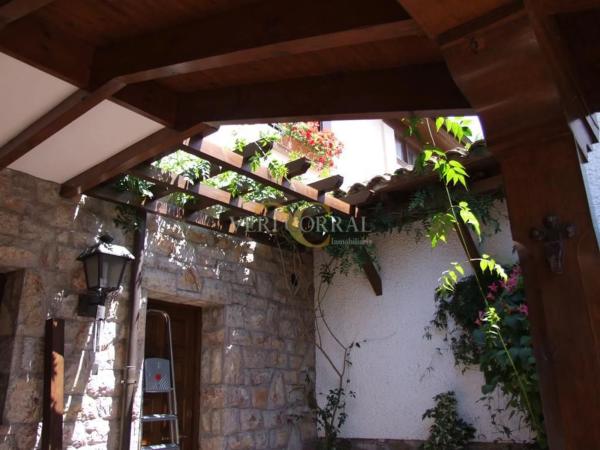 Casa independiente en carretera Mansilla de las Mulas - Arriondas